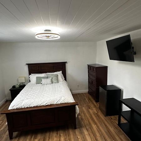 Private Room With Private Bath Риалто Екстериор снимка